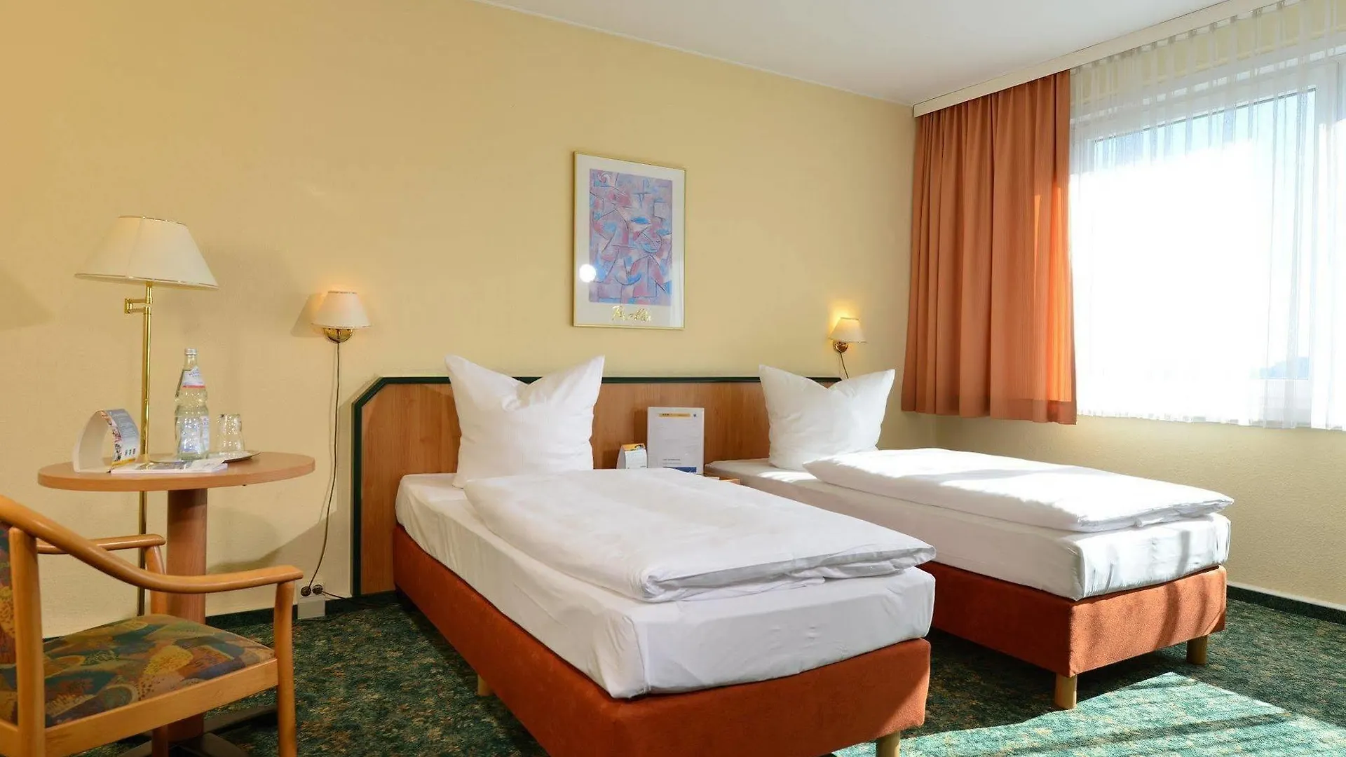Hotel Berlin Lichtenberg 3*,