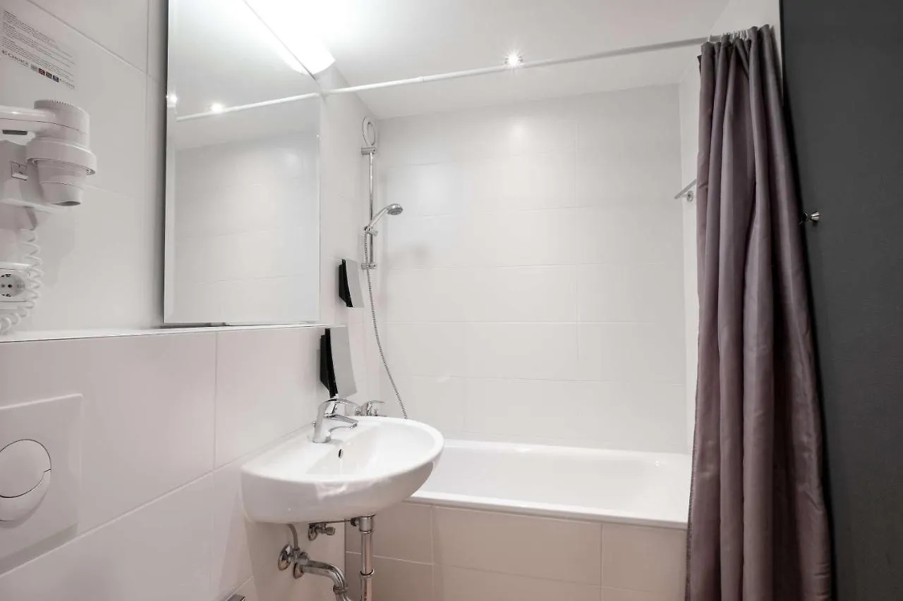 Hotel Berlin Lichtenberg 3*,  Germany